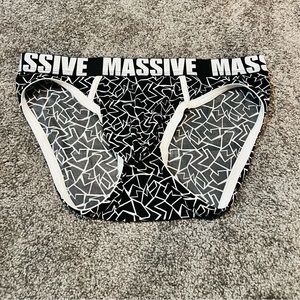 Mens Pouch Briefs. Size Large